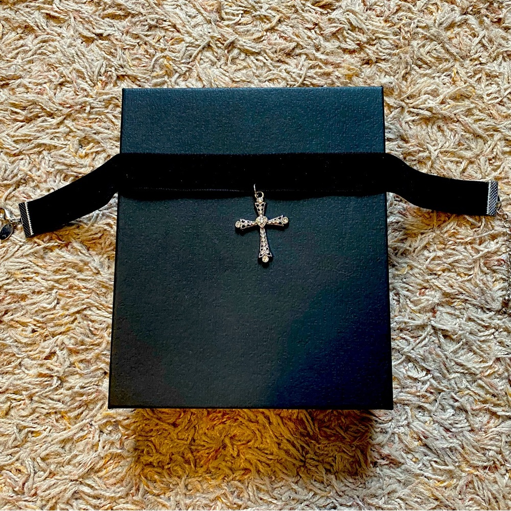 Black Cross Necklace-Choker. No Brand. 15 inches total length